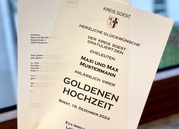 Gratulationsschreiben und Urkunde