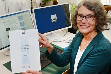 Martina Krick mit der Örtlichen Planung für Alter und Pflege. Foto: Thomas Weinstock/Kreis Soest
