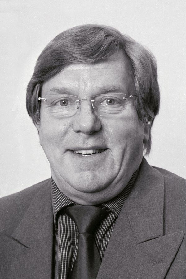 Trauer um Eduard Schlüter